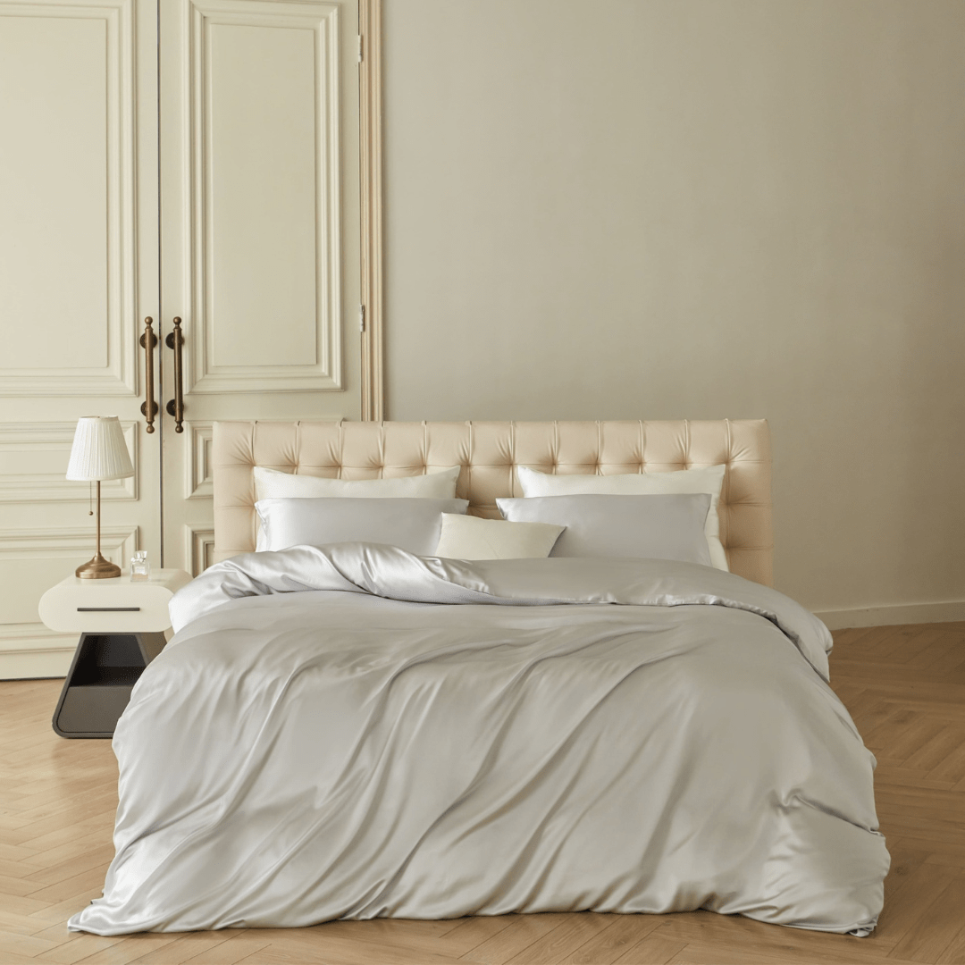 Parure de lit en soie - Housse de couette, drap-housse et taies
