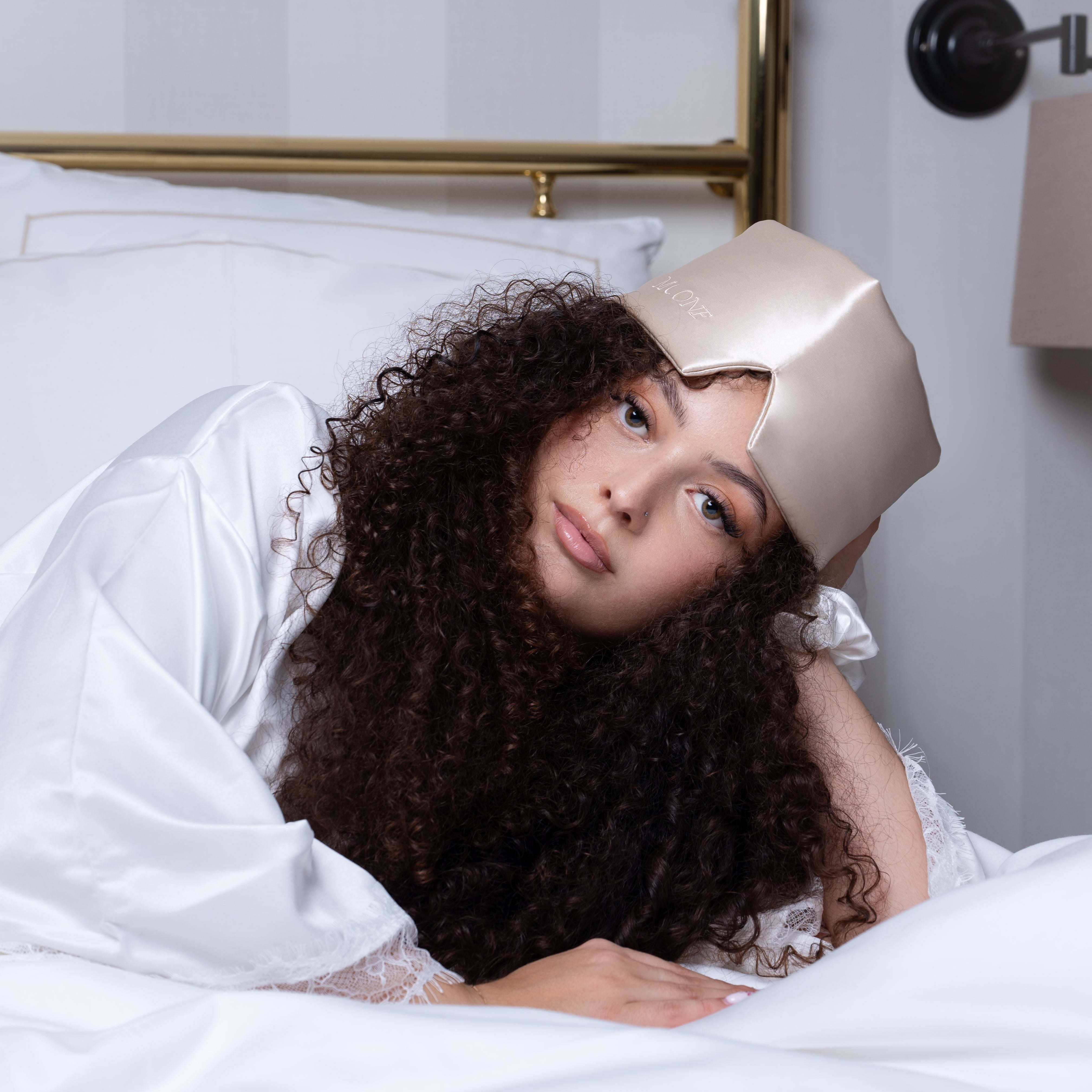 Masque de nuit 100% soie de mûrier